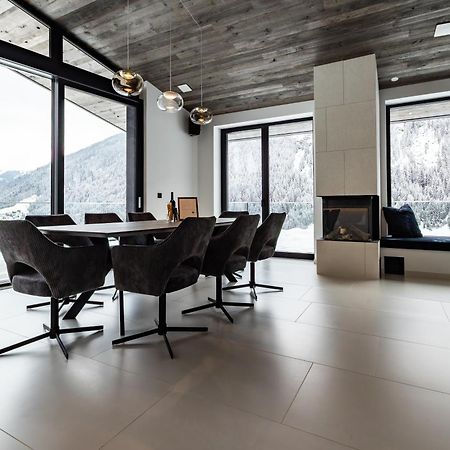 Mountain Chalet Kappl - Luxury - Near Ischgl - Panorama Mountain View - Penthouse & Chalets Buitenkant foto