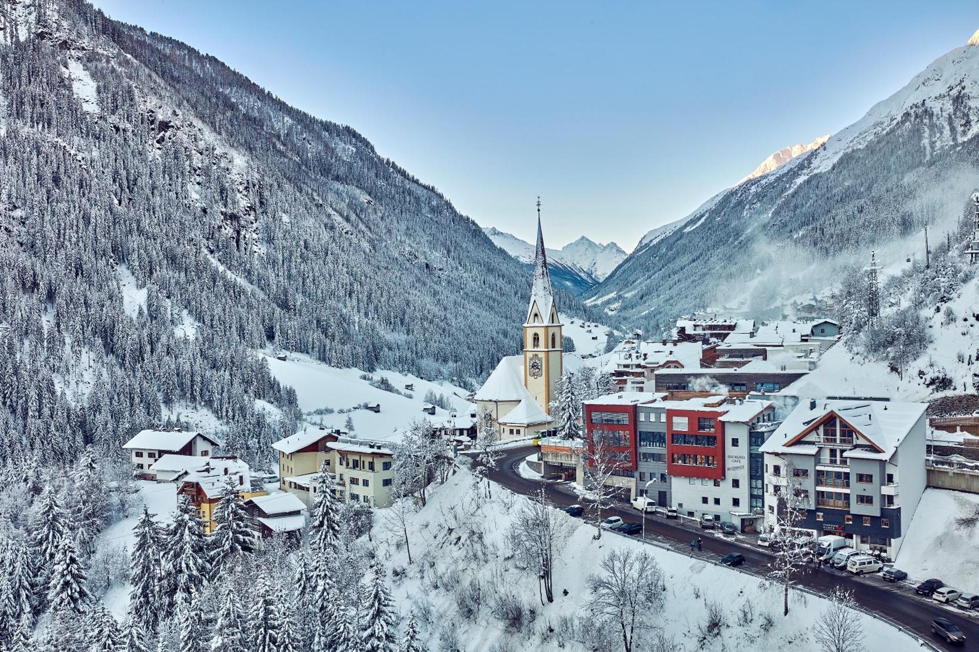 Mountain Chalet Kappl - Luxury - Near Ischgl - Panorama Mountain View - Penthouse & Chalets Buitenkant foto